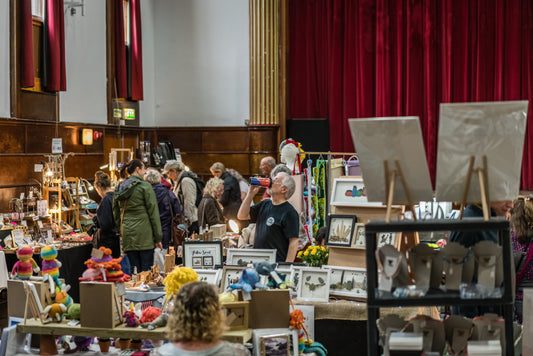 How to Discover Unique and Valuable Art Works