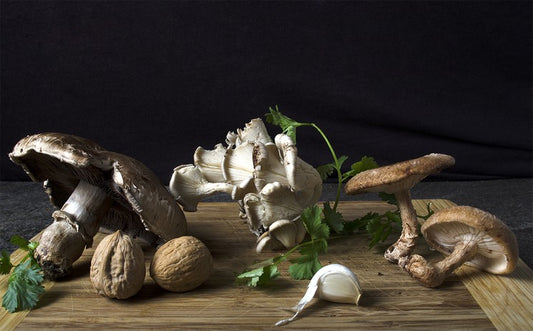 MUSHROOMS WITH GARLIC